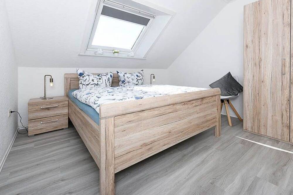 Ganze Wohnung, Ferienwohnung Rotbuche in Westerholt - Ferienwohnung Rotbuche in Westerholt, Nordseeküste