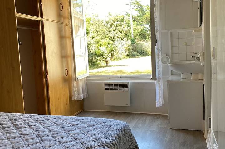 Location de vacances pour 8 personnes, avec jardin et balcon dans Plage des Huttes - 3
