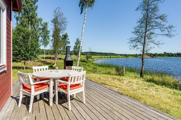 Ferienhaus für 4 Personen, mit Terrasse und Seeblick, mit Haustier in Smaland - 2