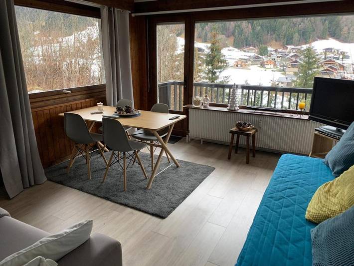 Gîte pour 4 personnes, avec vue et terrasse dans Office De Tourisme Des Contamines Montjoie - 2