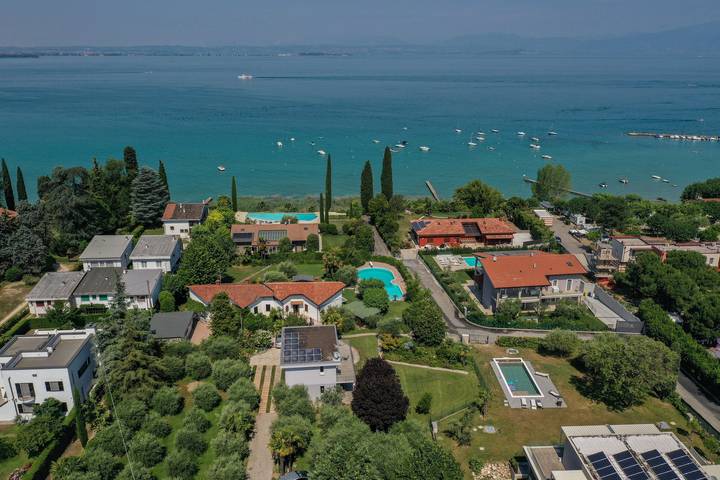 Villa für 8 Personen, mit Garten und Terrasse am Gardasee - 2