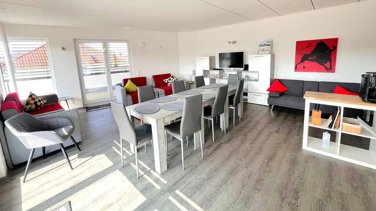 Ganze Ferienwohnung, Ferienwohnung für 8 Personen (160 m²) in Friedrichshafen in Friedrichshafen, Region Bodensee-Oberschwaben