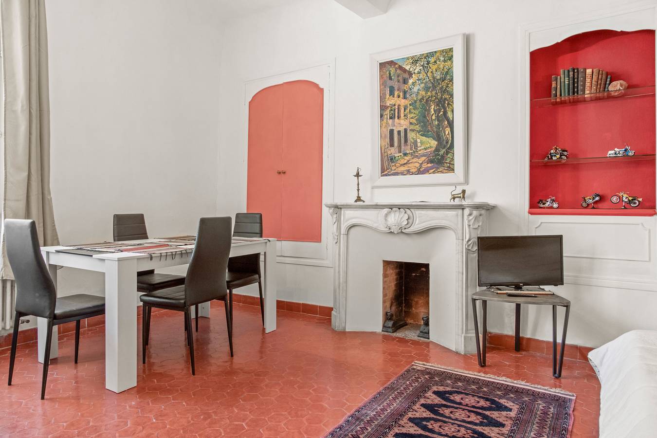 Appartement entier, Appartement '1er Étage' avec Wi-Fi in Castellane, Parc naturel régional du Verdon