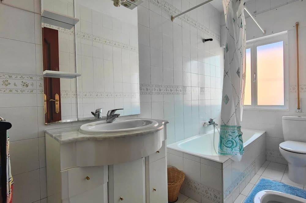 Entire apartment, Camariñas Centro 3 in Camariñas, Costa da Morte