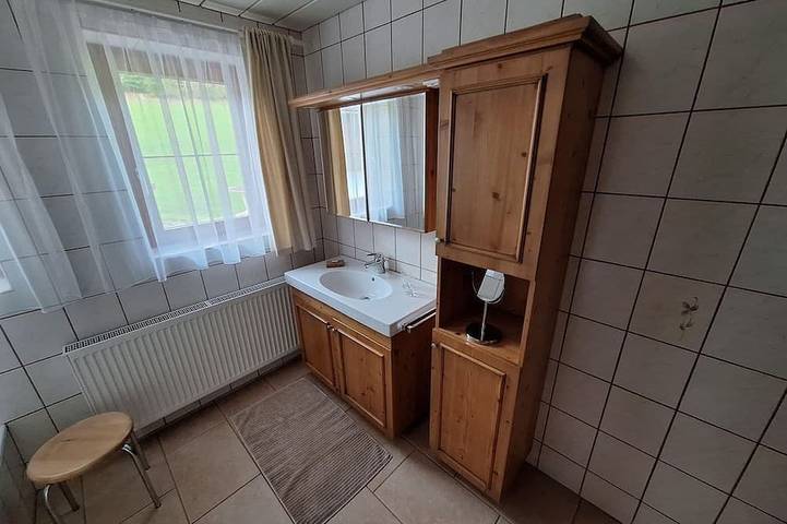 Ferienhaus für 4 Personen, mit Balkon und Garten sowie Pool in Fieberbrunn - 3