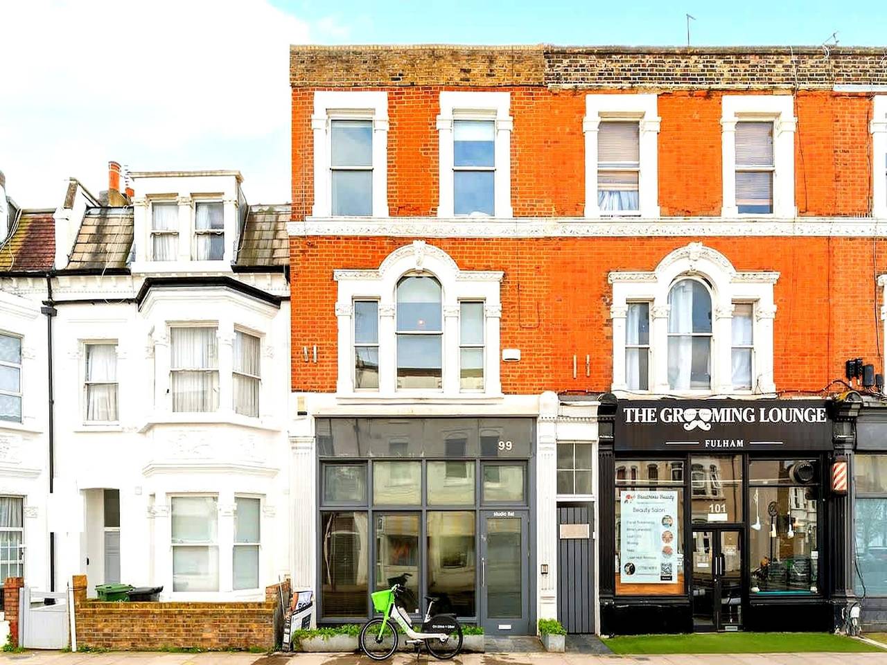 Entire apartment, Stylish Duplex Apartment in Fulham in Hammersmith and Fulham, London