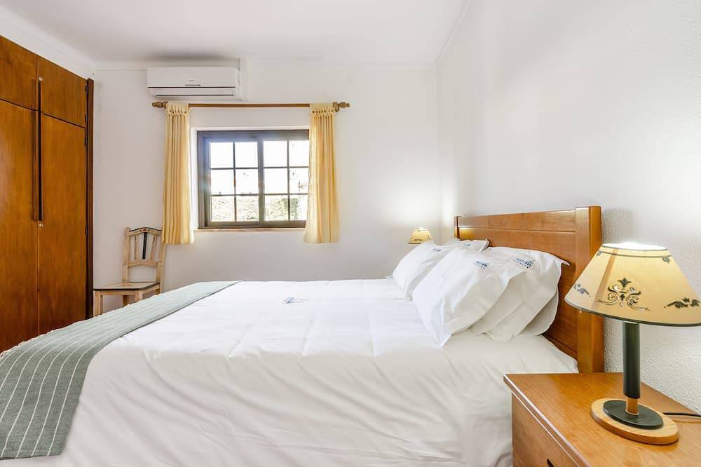 Sonnige Villa in Altura Strand, Garten, Wifi, Klimaanlage, Erdgeschoss in Altura, Faro Distrikt