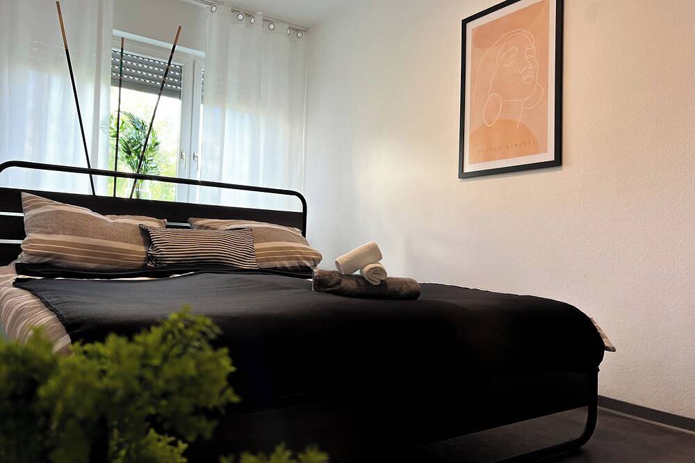 Ganze Wohnung, Gemütlichkeit 2-Zimmer+ Balkon in Aalen, Ostalbkreis