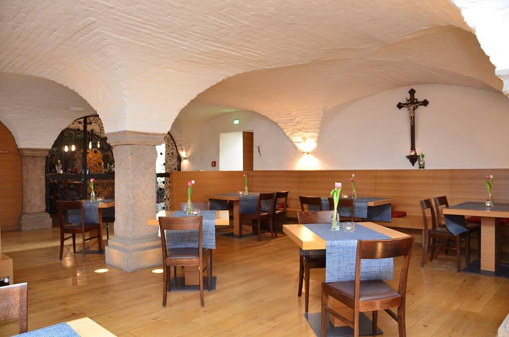Gästehaus St. Joseph - Doppelzimmer mit kostenfreiem Wlan in Waldsassen, Ostbayern