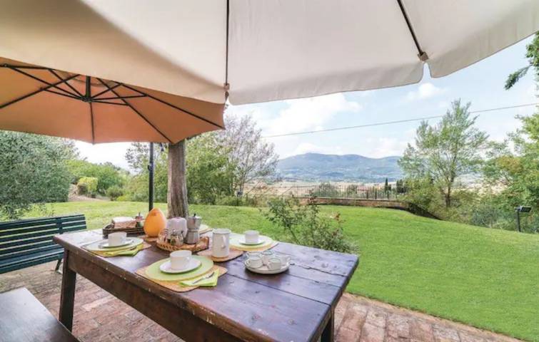 Landhuis 'La Francesca' met privézwembad, privétuin en wifi in Cetona, Chianti