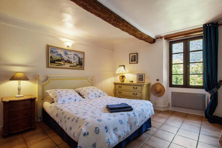 Location de vacances pour 4 personnes, avec terrasse et jardin à La Bastide - 3