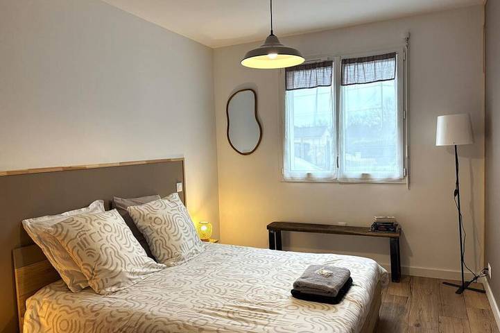 Cottage, pets, parking - 6 guests in Cusset, Vichy region