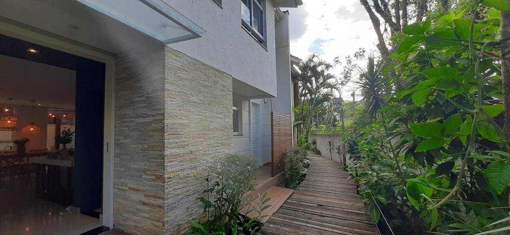 Ferienhaus für 19 Personen, mit Balkon und Ausblick sowie Pool - 1