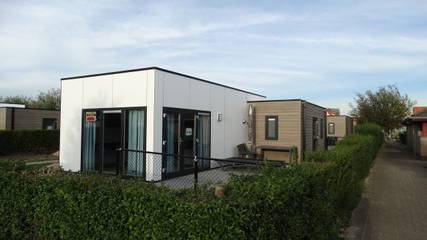 Bungalow für 5 Personen in Bredene, Westflandern, Bild 4