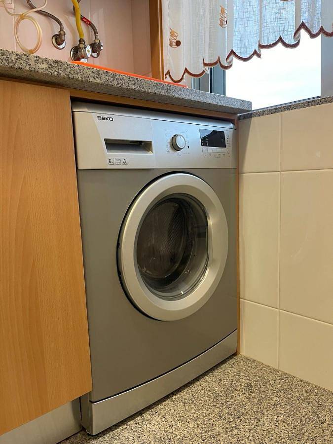 Apartamento inteiro, Accommodation by the beach in Aver-o-Mar, Amorim e Terroso, Distrito do Porto