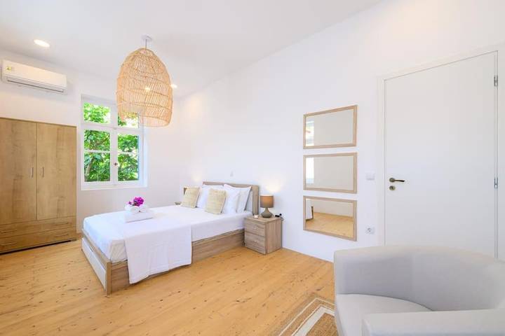 Ferienwohnung für 6 Personen, mit Ausblick und Balkon - 1