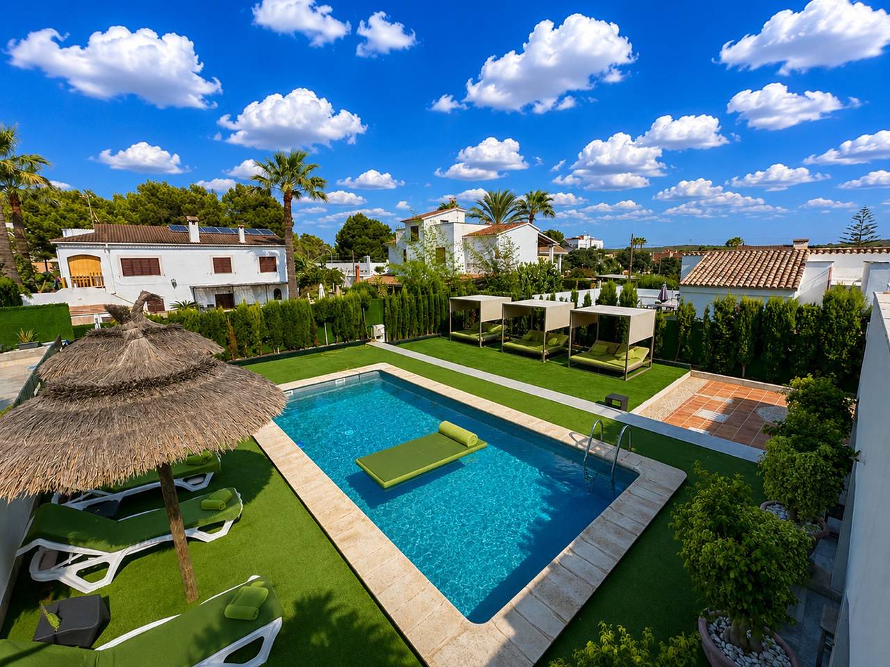 Villa Colibrí, con piscina privada para 6 personas in Son Ferrer, Calvià