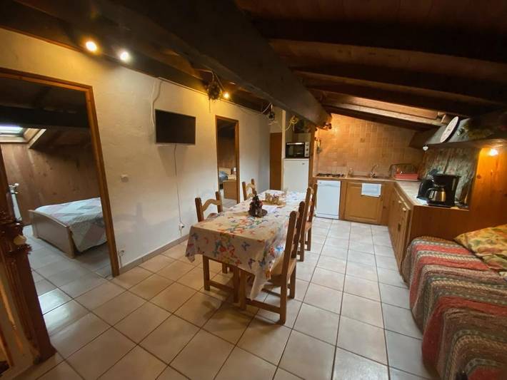 Gîte pour 4 personnes, avec jardin ainsi que jacuzzi et sauna, animaux acceptés à Camps-sur-l'Agly - 2