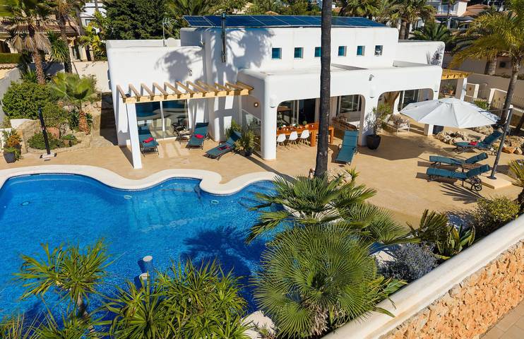 Chalet para 15 personas, con jardín, Se admiten mascotas en Marina Alta