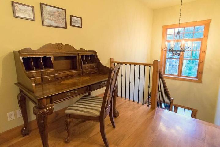 Ferienhaus für 12 Personen, mit Whirlpool und Balkon, mit Haustier in Kanada