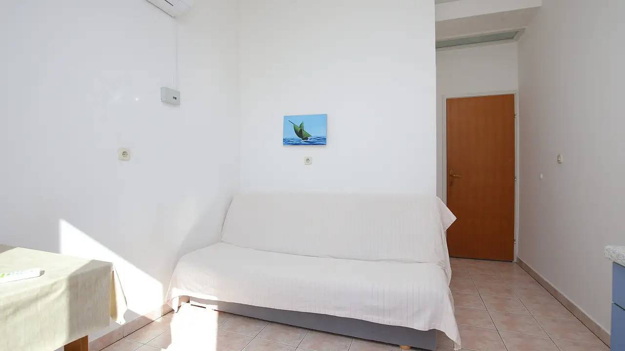Appartement de vacances entier, Ferienwohnung für 3 Personen (22 m²) in Podstrana in Grljevac (Podstrana), Podstrana