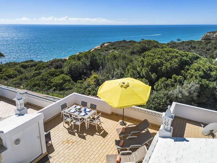 Gîte für 6 Personen, mit Balkon und Terrasse sowie Garten und Pool in Lagoa - 2
