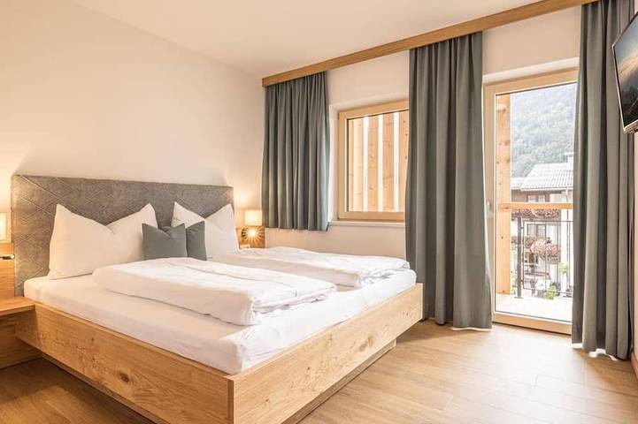 Ferienwohnung für 6 Personen, mit Sauna und Balkon sowie Garten in Radfeld - 2