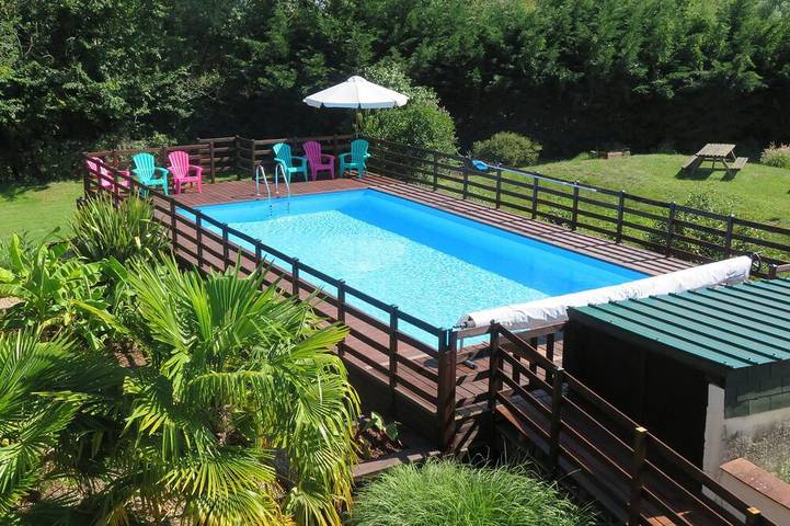 Location de vacances pour 7 personnes, avec piscine et jardin à Abilly