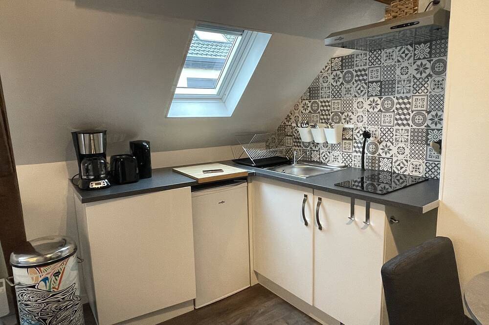 Ganze Wohnung, Studio Équipé Dans une Maison de Pêcheur Classée. Proche Centre et Plage in Petit-Fort-Philippe, Gravelines