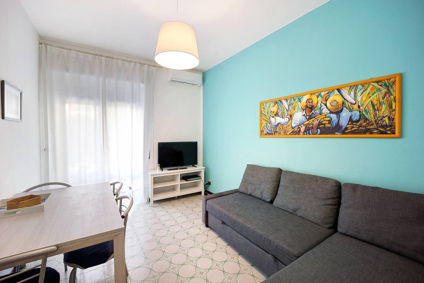 Apartamento entero, Apartamento "Casa Giovanna" con terraza privada, balcón privado y Wi-Fi in San Remo, Sanremo Municipio