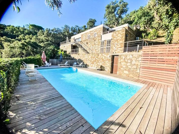 Villa pour 8 personnes, avec piscine et jardin à Bormes-les-Mimosas