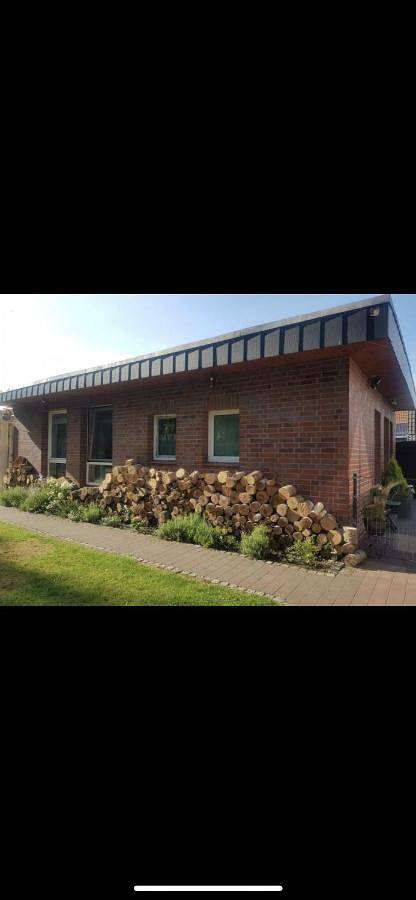 Ferienhaus für 3 Personen, mit Terrasse und Ausblick in Delmenhorst