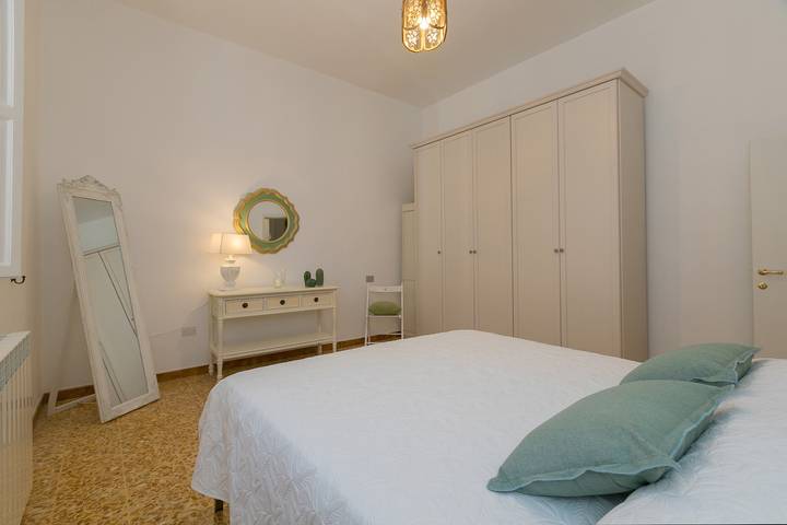 Hel lägenhet, Apartment 'Brezza Marina' with Sea View and Wi-Fi in San Vincenzo, Etruscan Coast