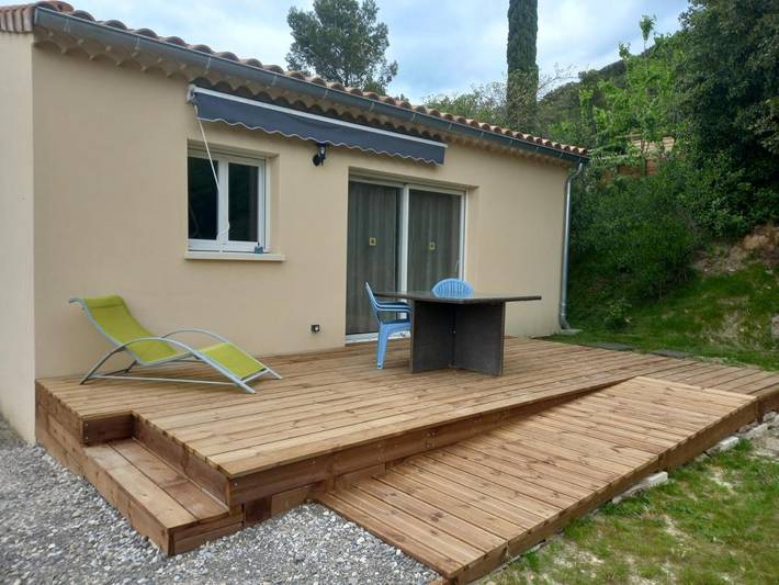Location de vacances pour 6 personnes, avec terrasse et jardin, animaux acceptés à Saint-Montan - 3