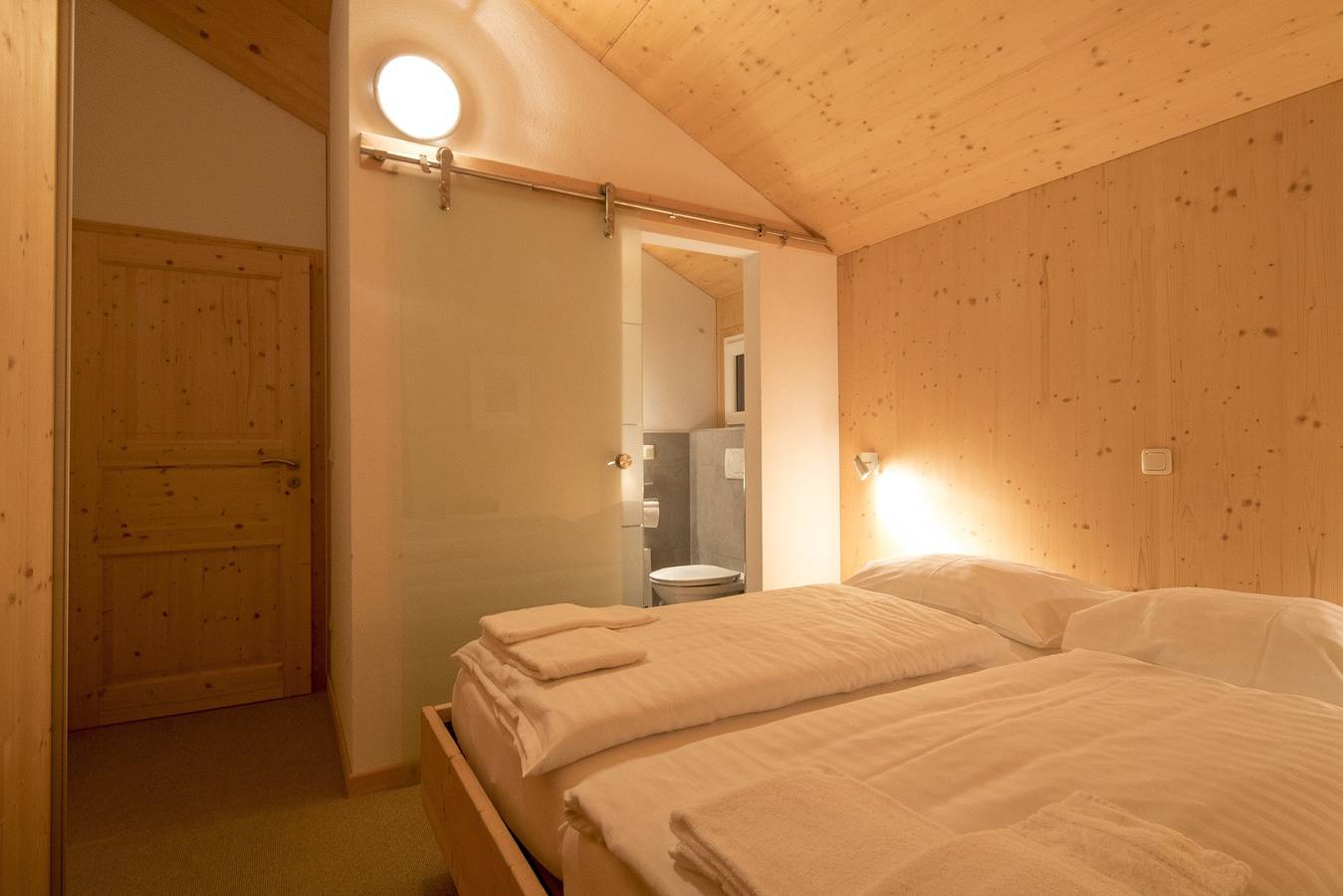 Ferienhaus # 33 mit Ir-Sauna und Whirlpool innen in Stadl-Predlitz, Turracher Höhe