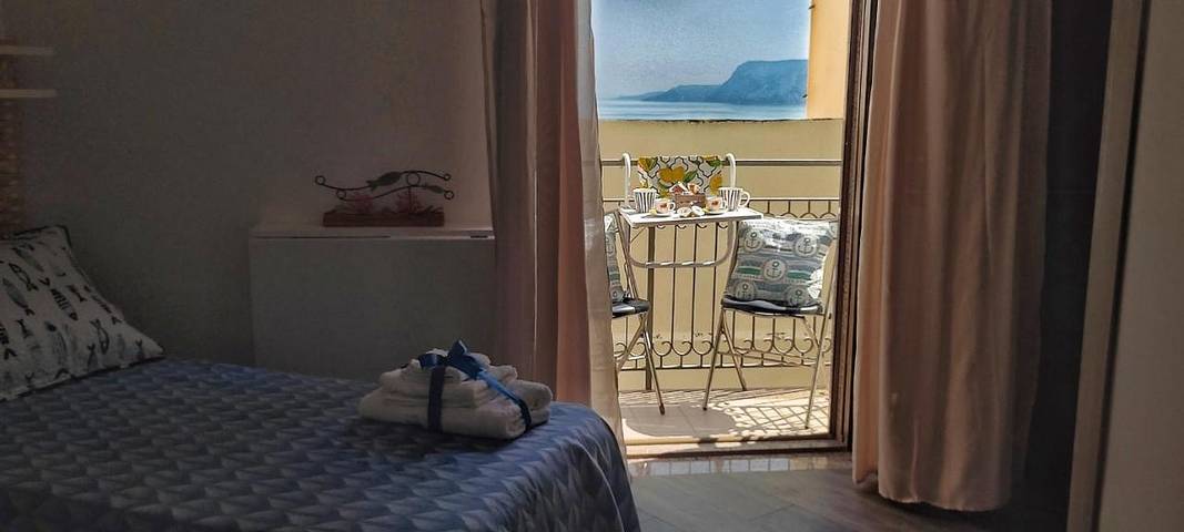 B&b per 5 persone, con balcone e panorama in Scilla