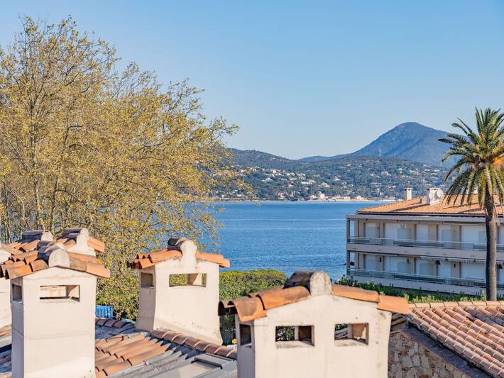 Gîte pour 4 personnes, avec balcon/terrasse et balcon dans Plage de la Bouillabaisse - 3