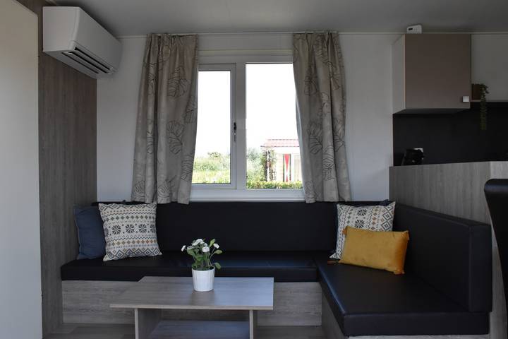 Ferienhaus für 4 Personen, mit Terrasse und Garten in Serooskerke - 3