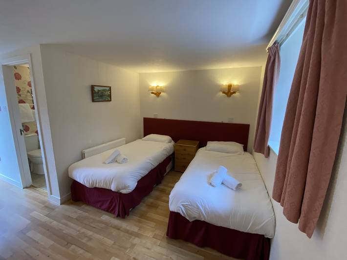 Ganze Ferienwohnung, Ferienwohnung für 2 Personen mit Garten in Kingussie, Highlands