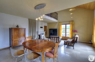 Gîte pour 5 personnes, avec terrasse dans l' Ain