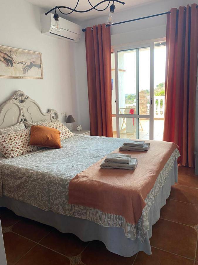 Villa Sunshine Countryside Resort in Frigiliana, Costa del Sol
