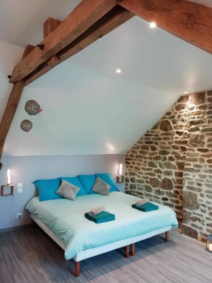 Location de vacances pour 6 personnes, avec Terrasse ainsi que Jardin et Vue à Lonlay-l'Abbaye