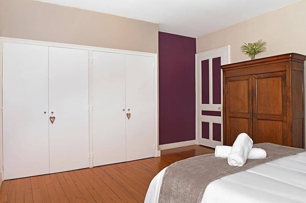 Ganze Wohnung, La Grange de Jean - 3 bedrooms with garden 300m from Lake Annecy in Sévrier, Parc naturel régional du Massif des Bauges