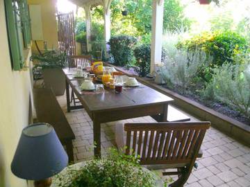Chambre d’hôte pour 4 personnes, avec jardin à Sainte-Terre