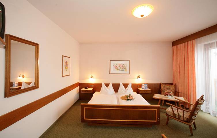 Ferienwohnung für 2 Personen, mit Balkon und Garten in Kaprun - 4