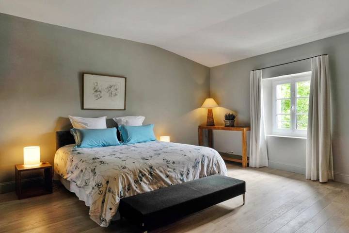 Hôtel pour 4 personnes, avec terrasse, animaux acceptés