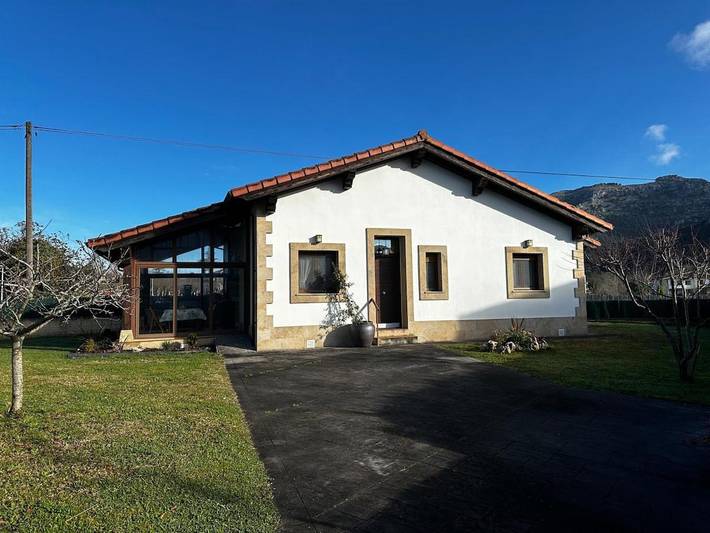 Location de vacances pour 5 personnes, avec terrasse et vue à Liendo - 4