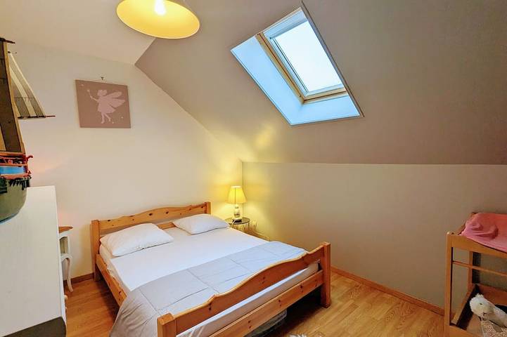 Charmantes Ferienhaus mit Pool, Sportplatz und Terrasse nahe Valençay und ZooParc de Beauval in Villentrois-Faverolles-en-Berry, Loire-Tal