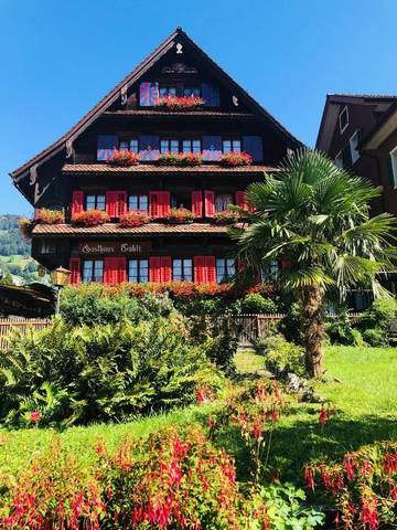 Hôtel pour 2 personnes, avec vue ainsi que terrasse et jardin à Gersau
