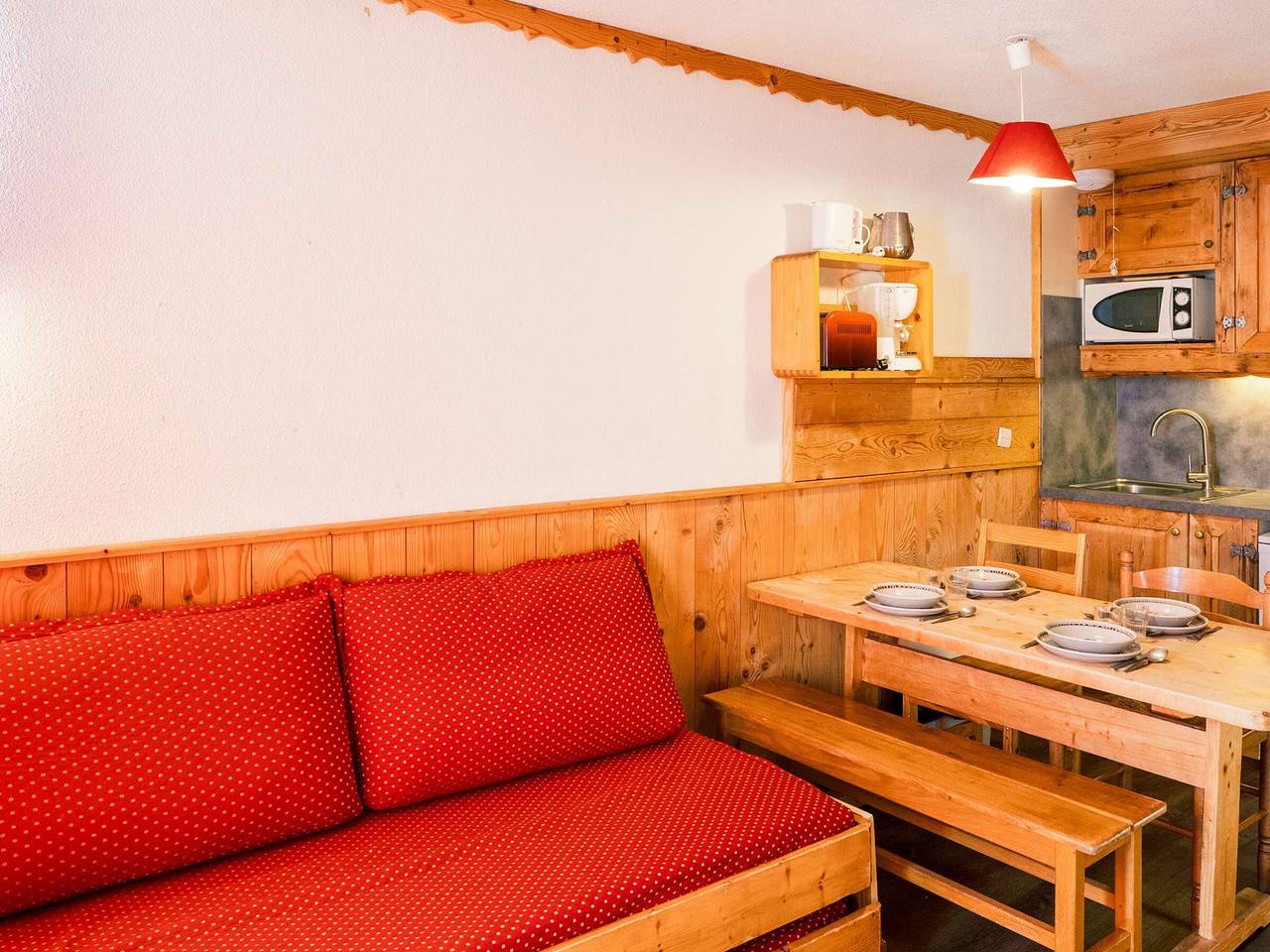Appartamento intero, Val Thorens - Cozy apartment for 4, ski-in/ski-out, elevator in Val Thorens, Le tre valli